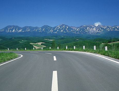 在當(dāng)前公路建設(shè)應(yīng)用的新發(fā)展制度有哪些